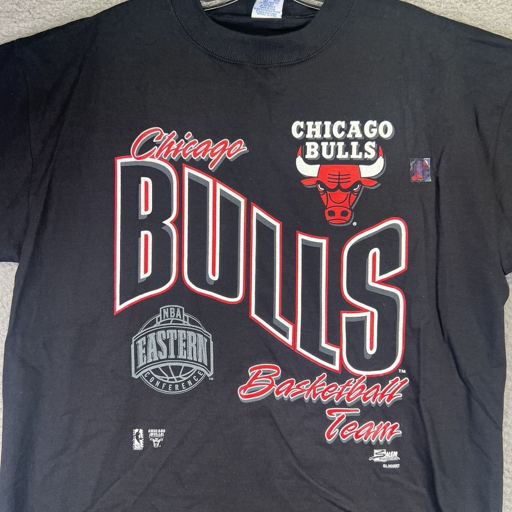Vintage Chicago Bulls Salem Sportswear T Shirt Mens Large Black NBA 90s USA Made
